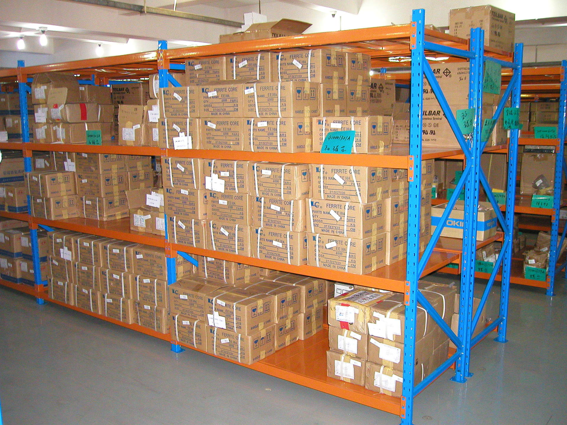 廣東佛山佛山廠家生產(chǎn)倉儲設(shè)備 倉儲架 重型儲物貨架 倉庫貨架jhsx-57