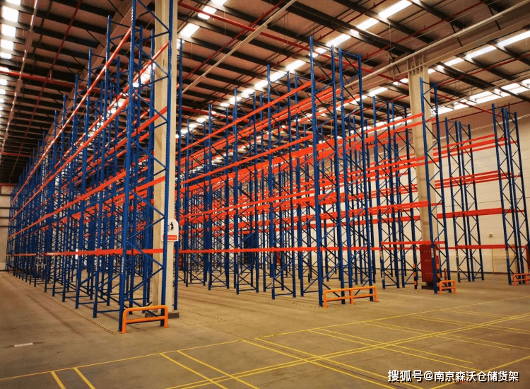 倉(cāng)庫(kù)貨架除銹技巧